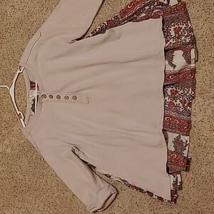 Free People size xs tan sweatshirt style blouse with multicolored back